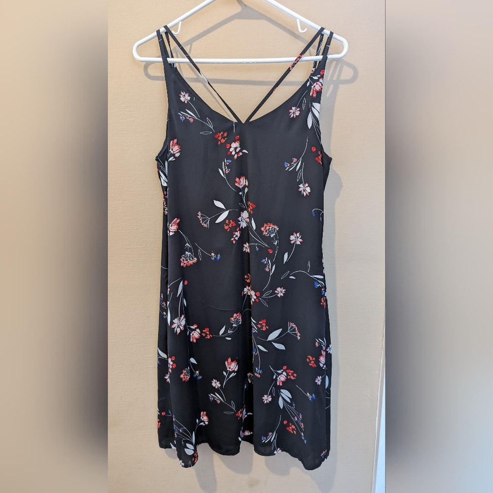 Worthington Black Floral Strappy Dress